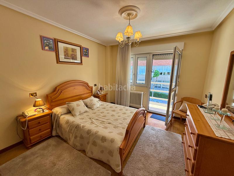 Foto 2e101814-5007-4d17-9deb-508b23e79ae7. Semi detached house with heating parking in Ciudad Naranco - Prados de La Fuente Oviedo