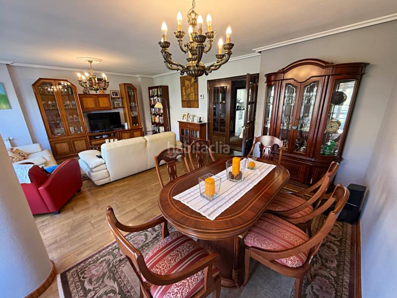 Foto 3aeeb363-561c-4e77-8264-00fc92e1f5da. Semi detached house with heating parking in Ciudad Naranco - Prados de La Fuente Oviedo