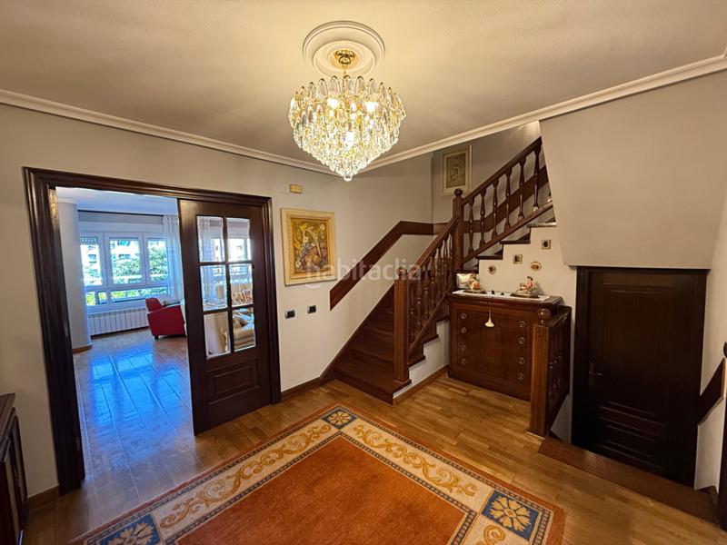 Foto 6260405b-65c0-481f-a120-07f046d8908b. Semi detached house with heating parking in Ciudad Naranco - Prados de La Fuente Oviedo