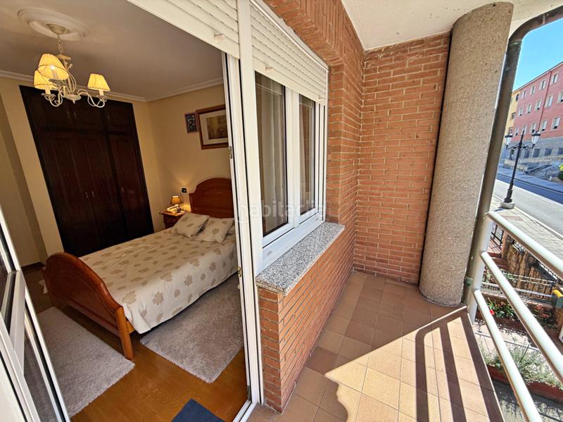 Foto 6b3cc0ba-7c4c-4272-8839-7b2a2fbc8a87. Semi detached house with heating parking in Ciudad Naranco - Prados de La Fuente Oviedo