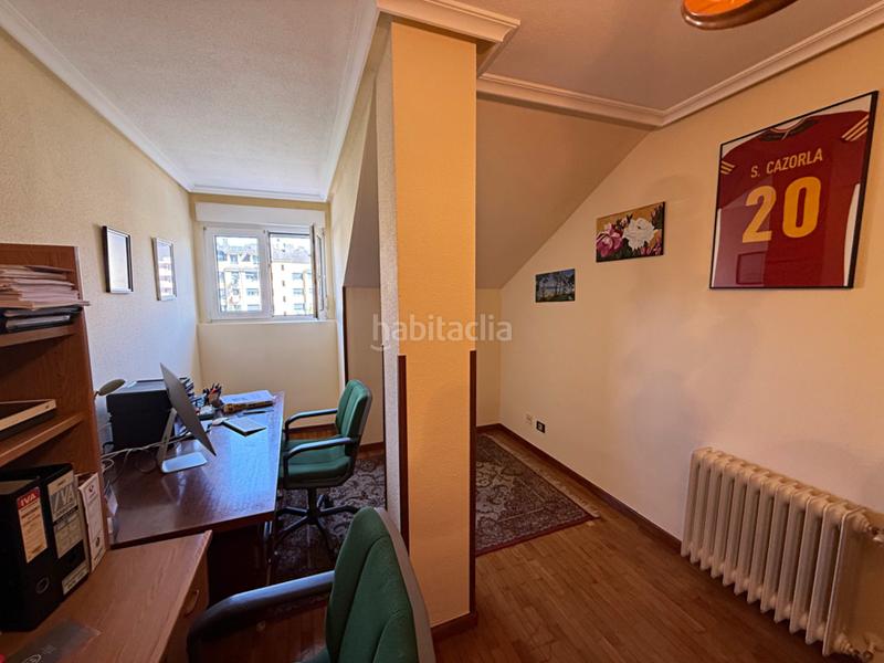 Foto 9186094f-6d09-4b62-8eab-671c78196441. Semi detached house with heating parking in Ciudad Naranco - Prados de La Fuente Oviedo