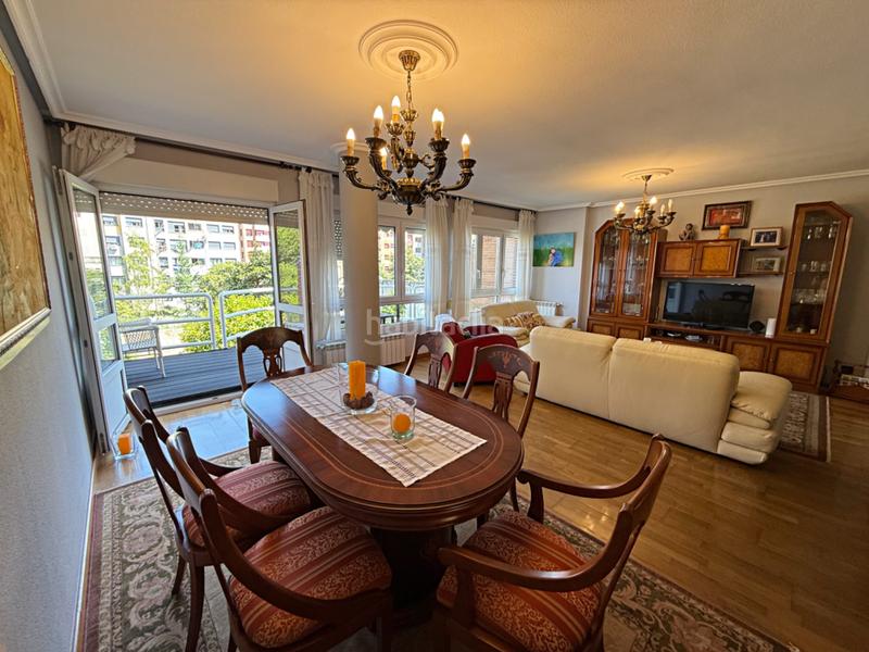 Foto a094cd35-94b1-47b4-89d1-17f9c47633ed. Semi detached house with heating parking in Ciudad Naranco - Prados de La Fuente Oviedo