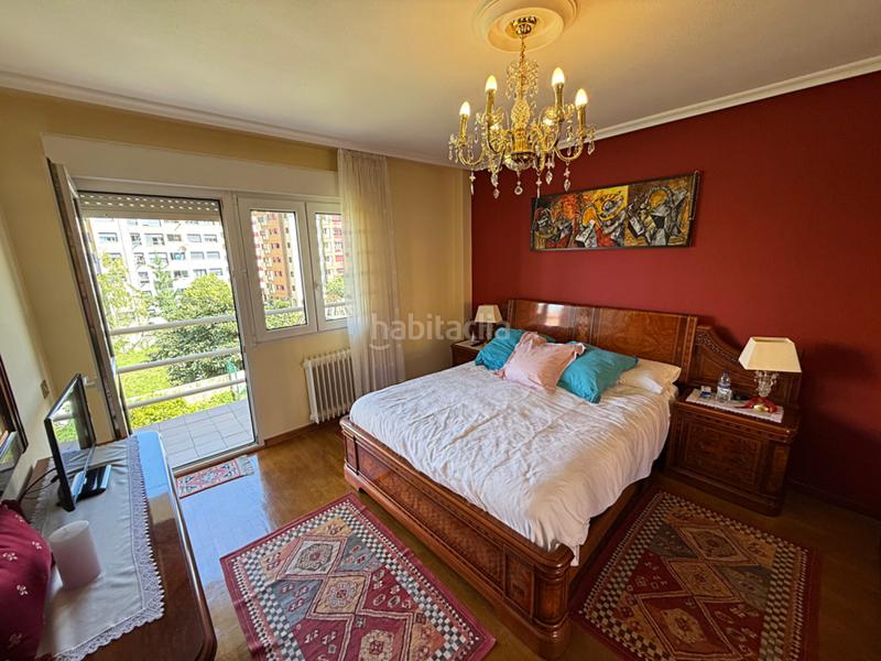 Foto a4869c43-ddcc-41a1-94fa-4c42706c40c2. Semi detached house with heating parking in Ciudad Naranco - Prados de La Fuente Oviedo