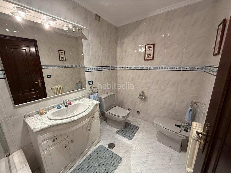 Foto e4d1695b-7e10-49c6-abfe-351b138b9f9d. Semi detached house with heating parking in Ciudad Naranco - Prados de La Fuente Oviedo