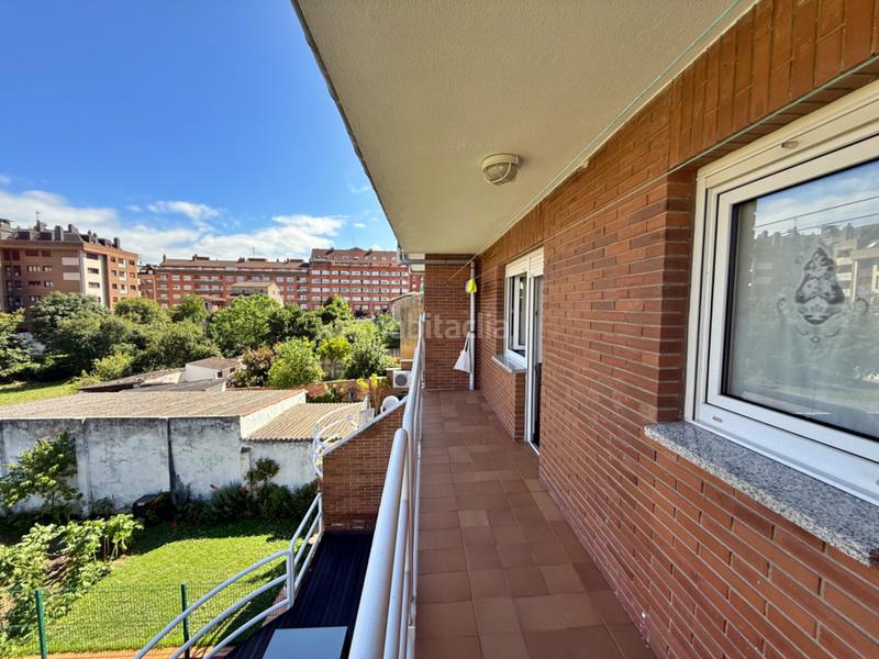 Foto f253692a-3306-4803-aa79-2010bea00d4f. Semi detached house with heating parking in Ciudad Naranco - Prados de La Fuente Oviedo