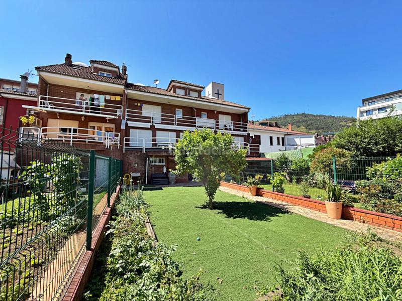 Foto ff83a91c-e3b0-4540-9364-ec2fe05f95a5. Semi detached house with heating parking in Ciudad Naranco - Prados de La Fuente Oviedo