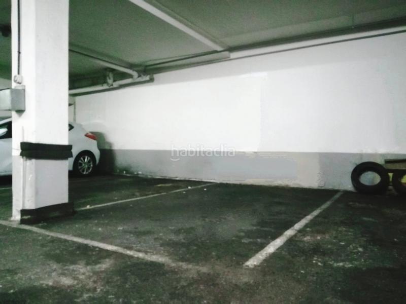 Foto 72e96009-9ff5-4aa6-bec9-360c52f3aba7. Parking coche plaza de garaje para coche mediano en El Coto en Gijón