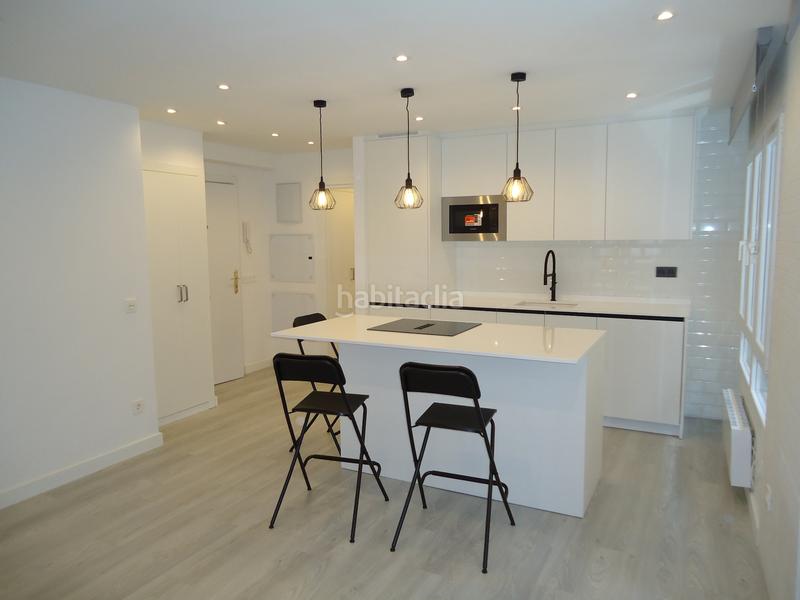 Foto 1ee110cd-fda7-438c-8b43-8d7e38b7476d. Alquiler apartamento  a estrenar al lado de la playa de poniente en Gijón