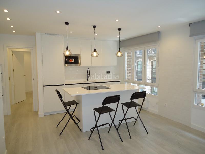 Foto 8f48898a-7c80-4659-81e6-a91adad6dd1b. Alquiler apartamento  a estrenar al lado de la playa de poniente en Gijón