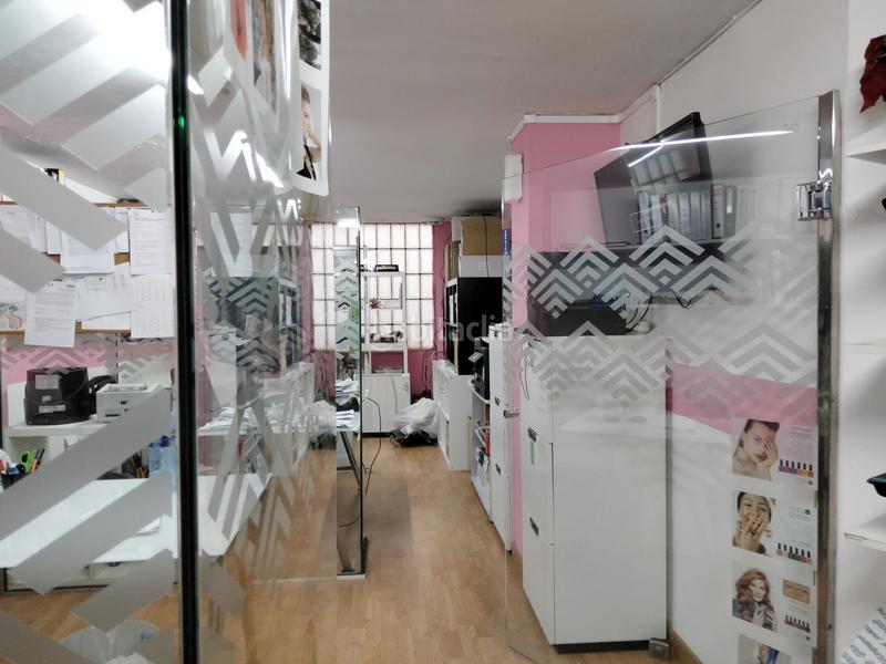 Foto c8f367a4-d731-476d-9707-e4f93c2a9fe4. Alquiler local comercial  situado en una de las zonas más emblemáticas en Gijón
