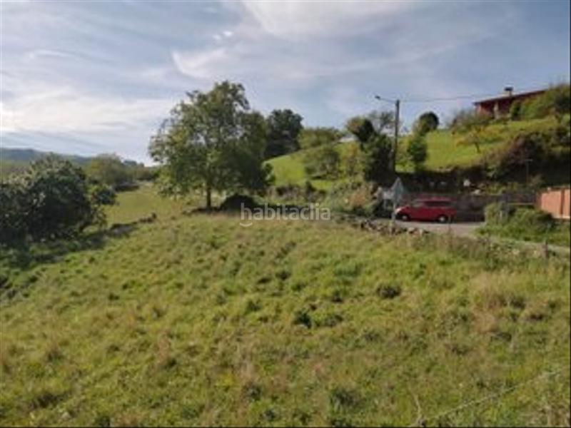 Foto c18d8a73-8ee8-49c5-9491-620cd3b846cc. Terreny residencial a Baldornon Gijón