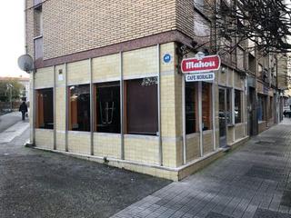 Lloguer Local Comercial  Calle conde toreno. Bar en el coto muy cerca del sanatorio covadonga y el colegio la