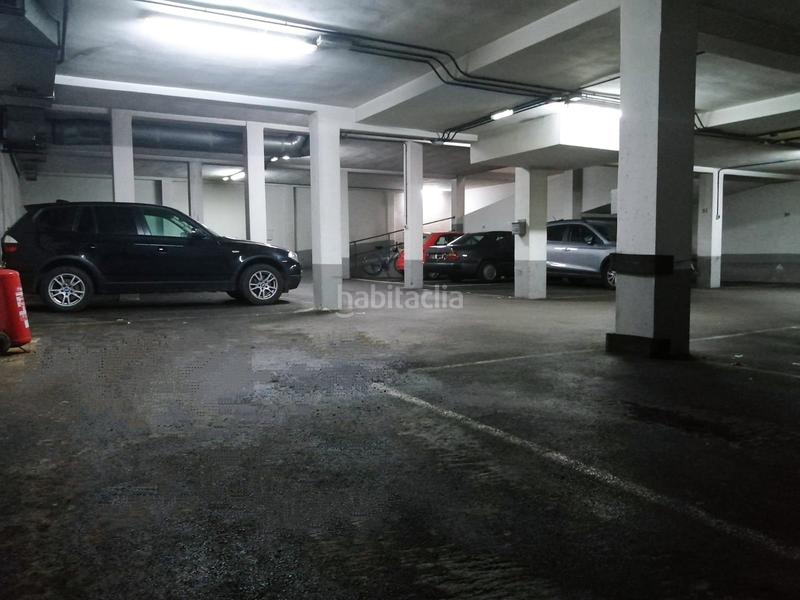 Foto d5ab6b50-9cb3-464f-a3eb-bea038e7456e. Posto auto in El Coto Gijón