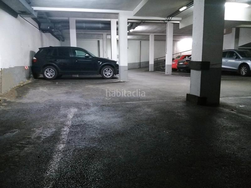 Foto d84002af-ee8b-445f-afd8-b0106aaf16e3. Posto auto in El Coto Gijón