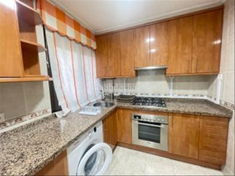 Foto 599065c0-70e6-4be5-8cce-c0c4fd48c801. Miete etagenwohnung in calle premio real 16 in La Arena Gijón