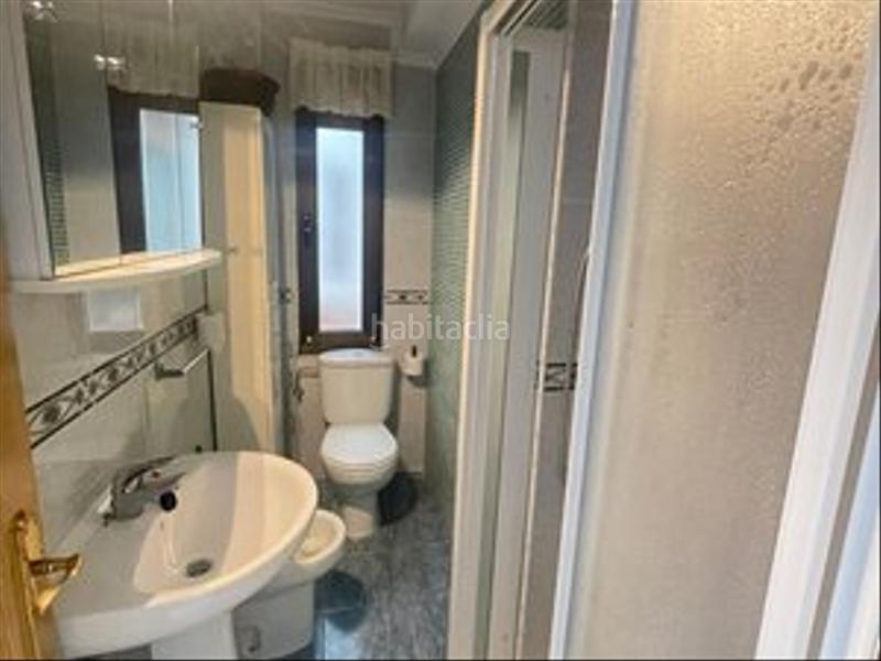 Foto ce4c4a73-d3df-4c7b-a80c-933148dd9050. Rent flat in calle premio real 16 in La Arena Gijón