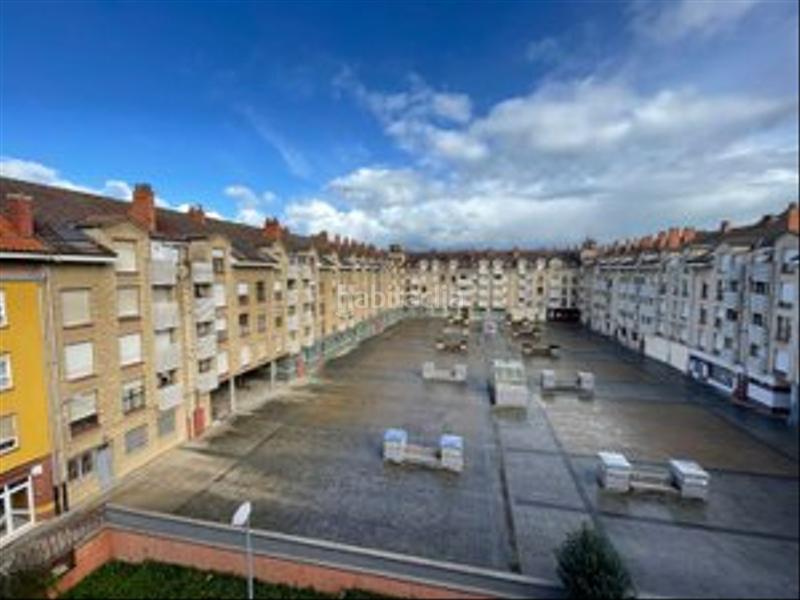 Foto 4bb978b7-7ca6-40e0-bcdb-088430e918ac. Pis amb calefacció aparcament a Villaviciosa - amandi Villaviciosa