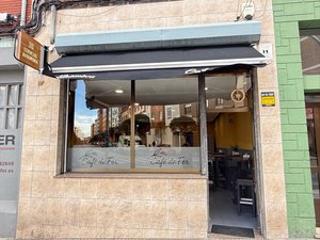 Trapasso Locale commerciale  Avenida hermanos felgueroso. Bar en alquiler con traspaso de 5.600€.