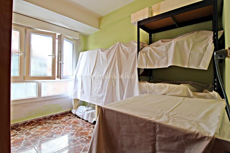 Foto f9998325-23c3-43ee-bb61-978cc07d40fd. Flat in Ceares Gijón