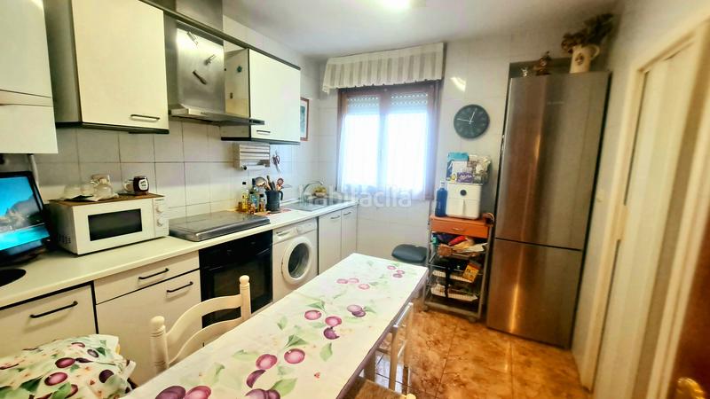 Foto 52098e42-abf0-453e-b2fd-234d00e2acc8. Etagenwohnung mit heizung in Laviada Gijón