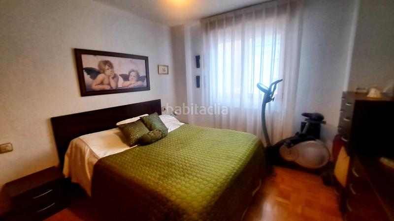 Foto c4d27e54-3e04-4e9d-9d73-d91602527298. Etagenwohnung mit heizung in Laviada Gijón