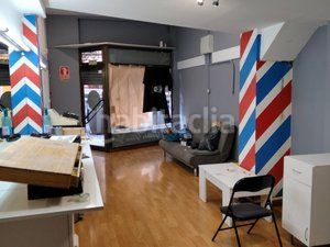 Foto 0f584f6a-92a4-46ae-b69e-fa0891ebb248. Local comercial a Centro Gijón