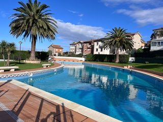 Reihenhaus  Calle la costa. Chalet adosado en la playa de xivares, refugio ideal junto al ma