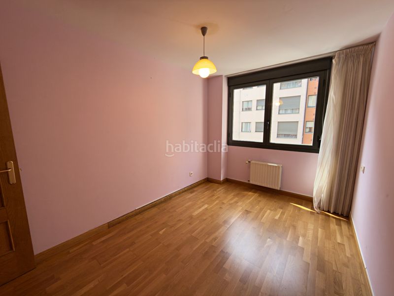 Foto 65a7ce3e-ef24-4ca5-be5a-887589401355. Pis amb calefacció aparcament a Huca - La Cadellada Oviedo