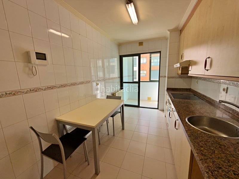 Foto b7e21fe3-d948-4325-aa28-015ffcef2662. Pis amb calefacció aparcament a Huca - La Cadellada Oviedo