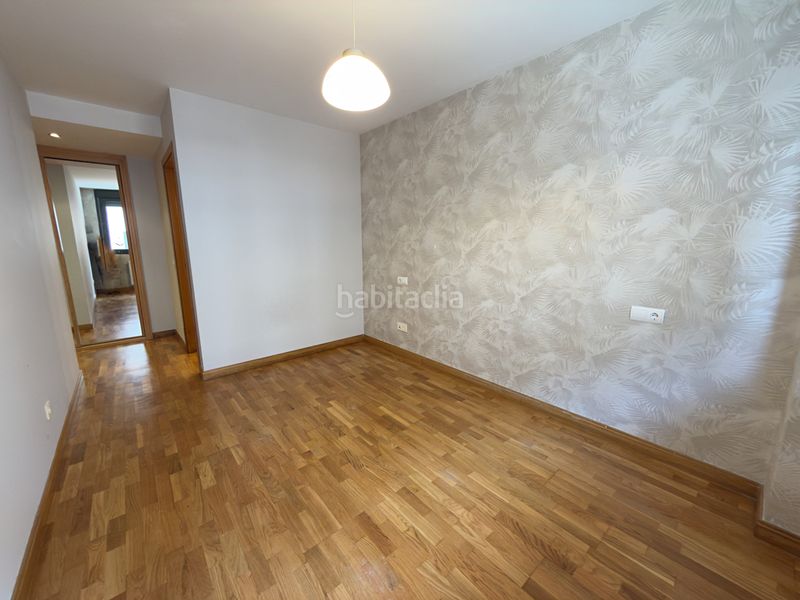 Foto f265a95b-52f7-4743-a31c-2b10d6dcfc36. Pis amb calefacció aparcament a Huca - La Cadellada Oviedo