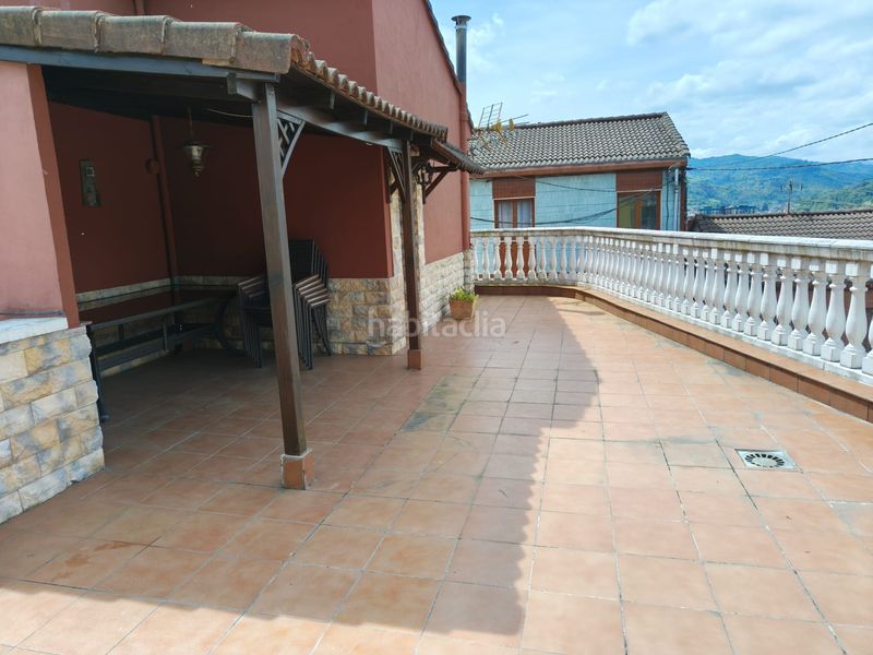 Foto 48c6a61c-b518-4d47-bbe2-9cc3f43c4f82. Casa amb calefacció aparcament a La Felguera Langreo