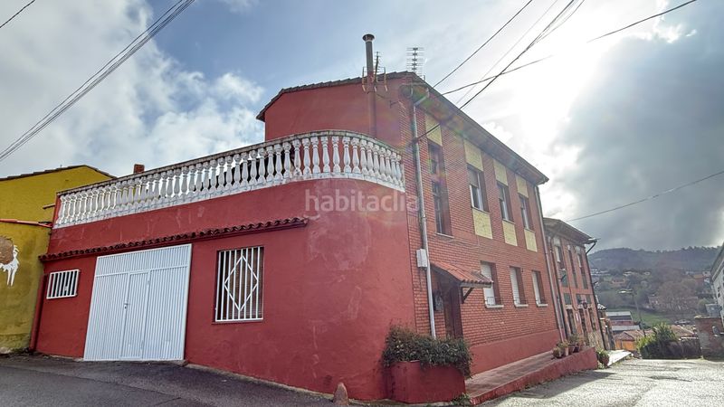 Foto a063b42f-032b-43cb-a194-d813d6162890. Casa amb calefacció aparcament a La Felguera Langreo