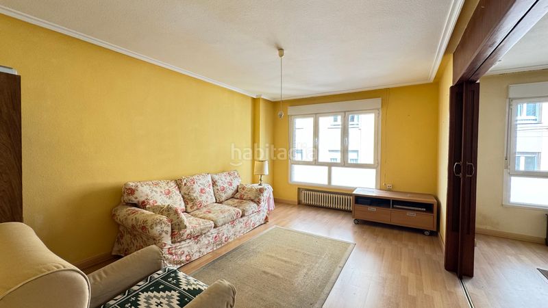 Foto ce3b1e17-8a72-48b6-84e5-a875a6ac7da9. Pis amb calefacció a Centro Gijón