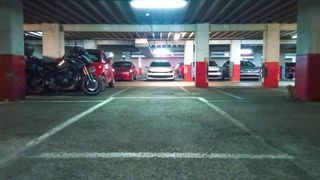 Aparcament cotxe  Calle saavedra. Plaza de garaje para coche mediano en el centro de gijón, junto