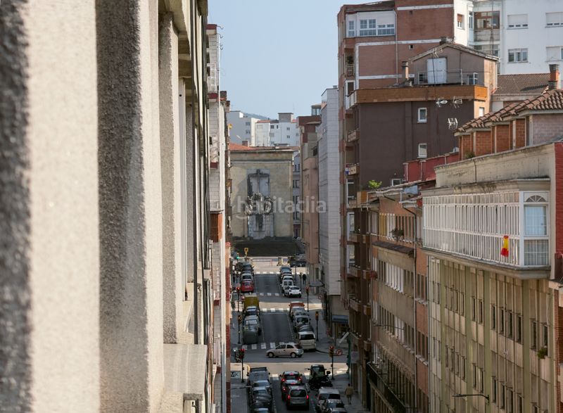 Foto ebd87258-8be3-4268-9f52-f195d8c60011. Pis amb calefacció a Centro Gijón