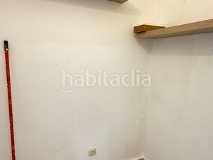 Foto de7c3aa9-04cc-4fd6-9f39-772873081d72. Lloguer local comercial amb calefacció a Centro Gijón