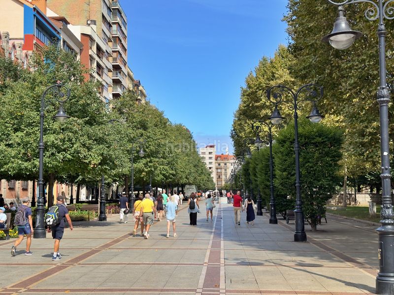 Foto e4c8b343-5f50-4247-bd19-3766f81ef30e. Pis amb calefacció a Centro Gijón