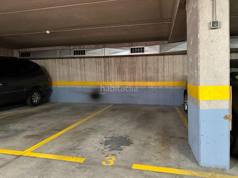 Foto 3a6f74d6-6a92-45a0-9c0f-87093309380d. Parking coche plaza de concesión en venta en Centre Hospitalet de Llobregat (L´)