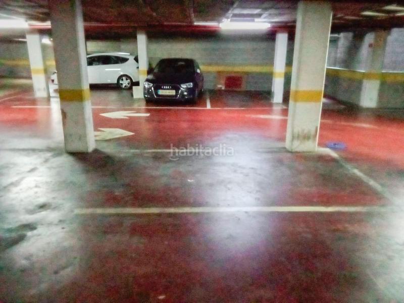 Foto 2cdd96fb-fc5e-4c85-8b12-30cf55795c23. Parking coche en Sants-Badal Barcelona