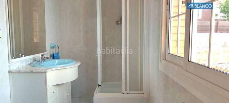 Foto 6267b4b7-58bc-4782-ae80-81d225cdab11. House with heating parking pool in La Miranda Esplugues de Llobregat