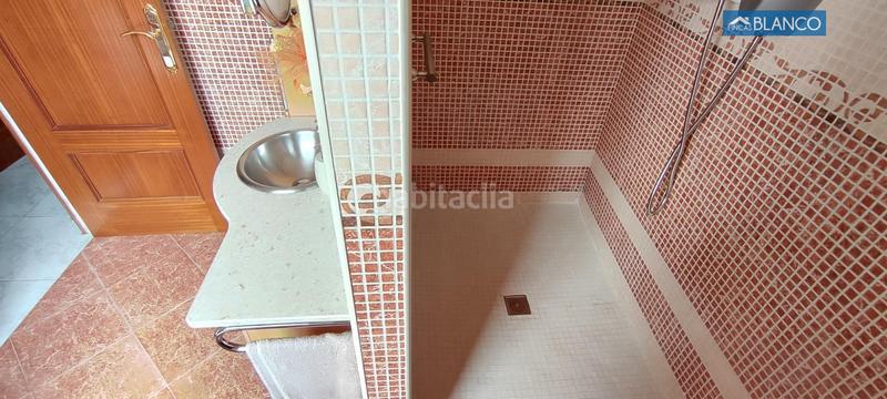 Foto 8e383497-e31e-4ef6-a432-06d6a77c7c55. House with heating parking pool in La Miranda Esplugues de Llobregat