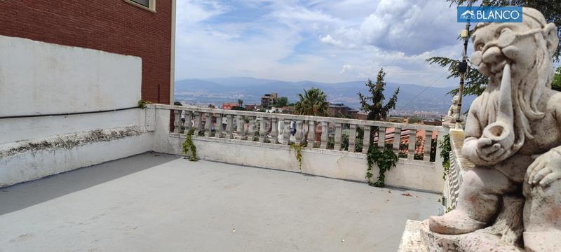 Foto e1efab83-6c6c-48ba-a04c-eb938ccb5e79. House with heating parking pool in La Miranda Esplugues de Llobregat