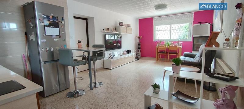 Foto fdc0e0f7-8a0f-4752-9ff6-46e5fb06adfb. House with heating parking pool in La Miranda Esplugues de Llobregat