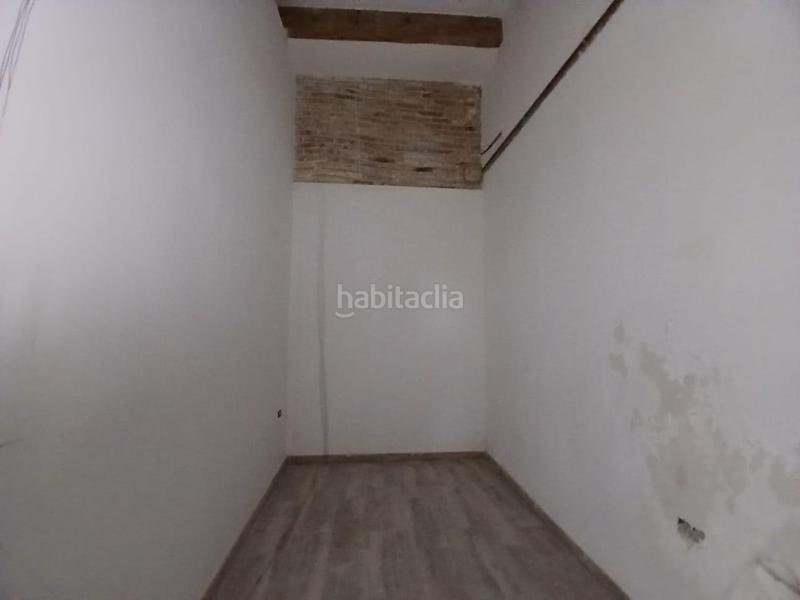 Foto 244b09b5-deac-4a05-9842-c87a8cdc3412. Location local commercial dans Sants-Badal Barcelona