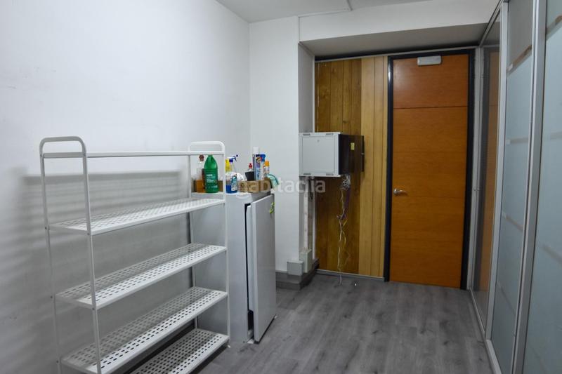 Foto 5a9331d5-1af4-48de-8264-541aa9edf798. Local comercial en Sant Ramon - Maternitat Barcelona