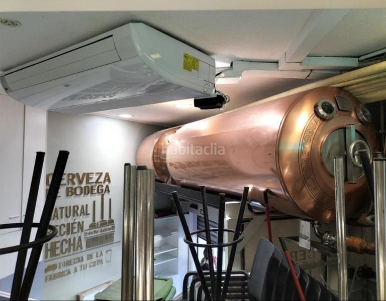 Foto 5ff7671a-5ffd-4ca9-b0c5-26d96b11c869. Alquiler local comercial en Centre Esplugues de Llobregat