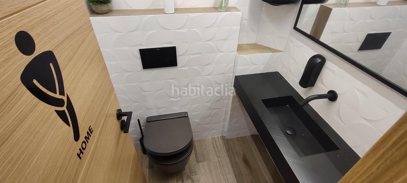 Foto f7a1ab89-c510-4a79-a192-fed8db72ac50. Lloguer local comercial a Centre Esplugues de Llobregat