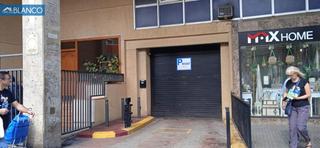 Aparcament cotxe a Collblanc. Plaza de parking en venta