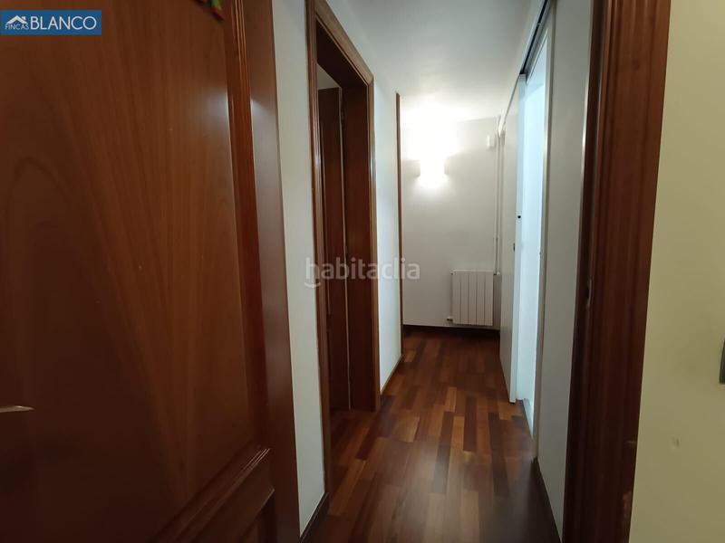 Foto 29e249d3-6e7d-4338-87cc-923a5647037f. Pis amb calefacció a Collblanc Hospitalet de Llobregat (L´)