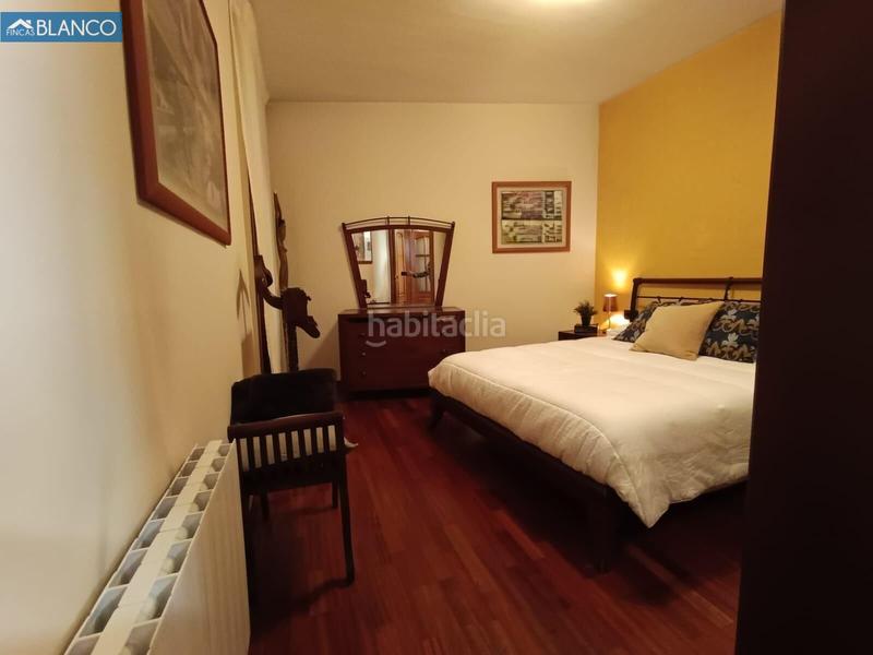 Foto 39b181ea-c5c7-49ac-9987-9f41573ea942. Pis amb calefacció a Collblanc Hospitalet de Llobregat (L´)